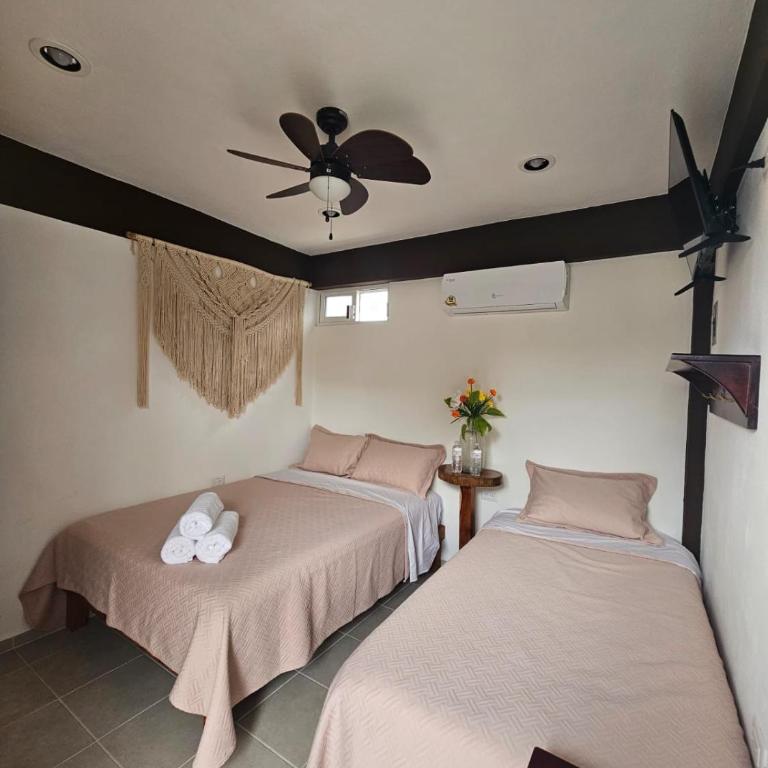 Hotel Pueblo Viejo - Habitación Doble con baño privado - 3