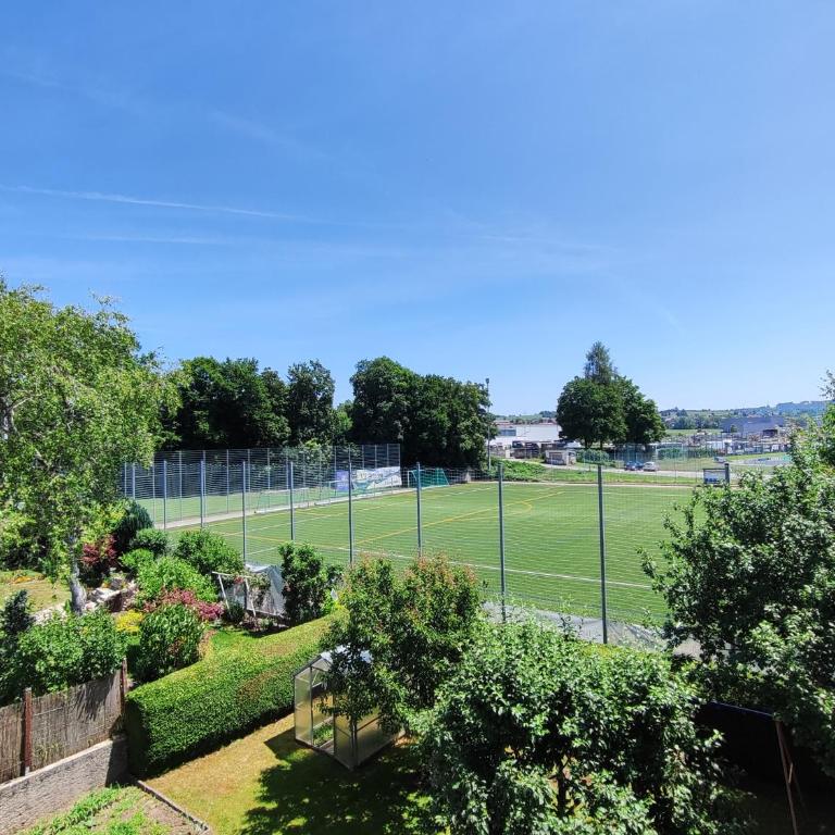 Allpartment Allgäu - Ferienwohnung mit 3 Schlafzimmern & Balkon - Apartamento de 3 dormitorios con balcón - 20