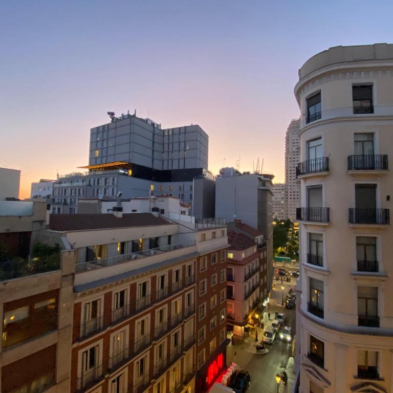 Apartamento Plaza España - One-Bedroom Apartment - 4