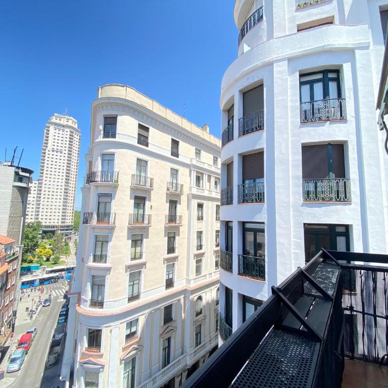 Apartamento Plaza España - One-Bedroom Apartment - 13