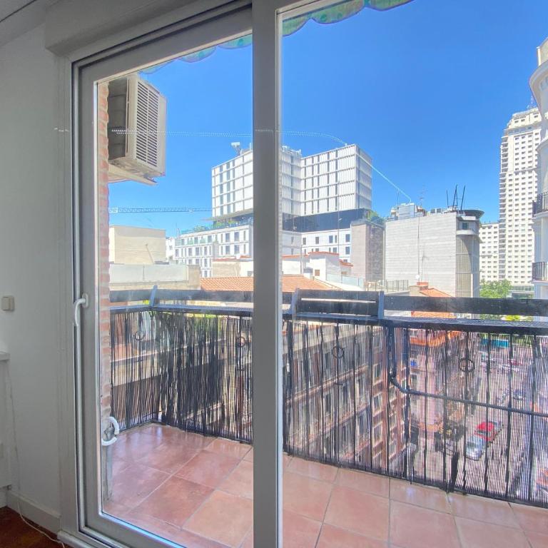 Apartamento Plaza España - One-Bedroom Apartment - 20