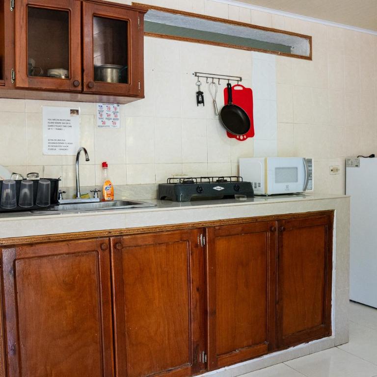 Rocky Cay Lodging - Apartamento con balcón - 9