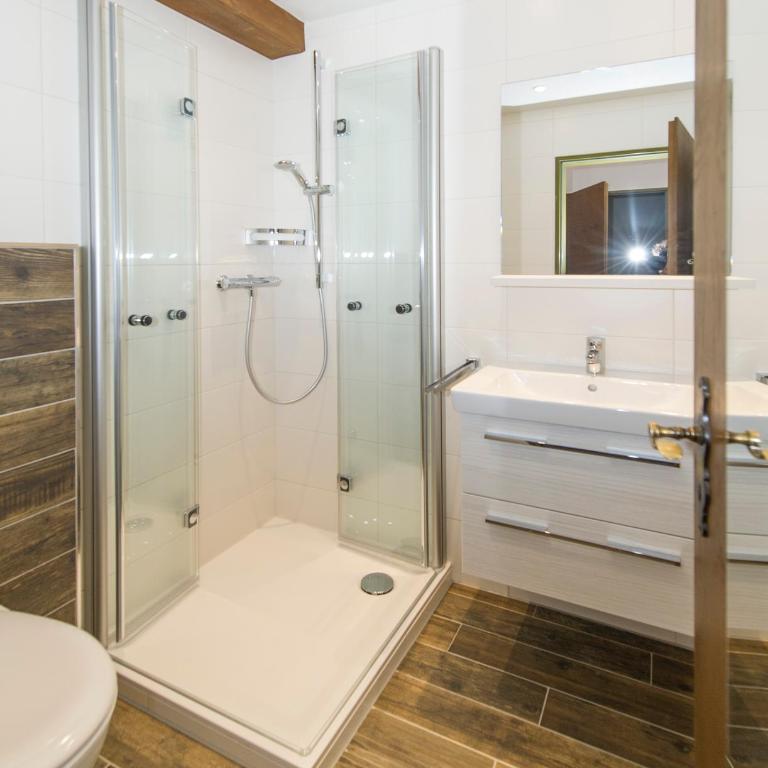 Gschwenderhaus Ferienwohnungen - Studio-Apartment mit Terrasse - 5