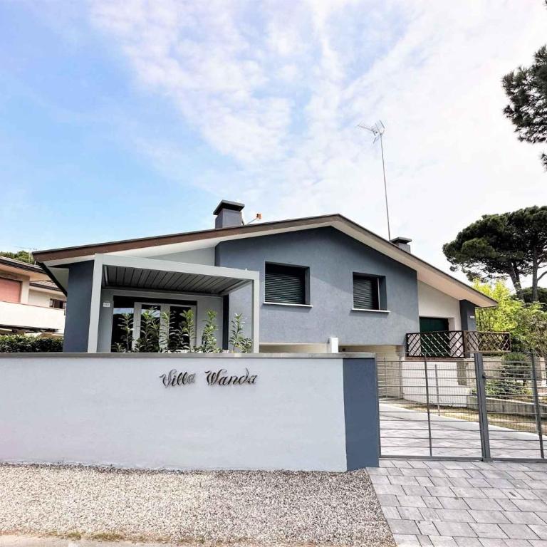 Holiday home in Bibione 38368 - Appartamento - 1