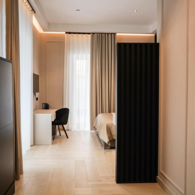 LUNA Gallery Suites - Superior Family Room - 5