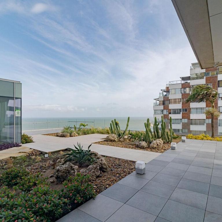 Luxury Ocean View Apartment Building H2 - Hyatt - Three-Bedroom Apartment - 12