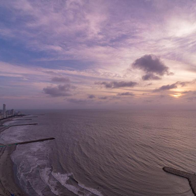 Luxury Ocean View Apartment Building H2 - Hyatt - Three-Bedroom Apartment - 35