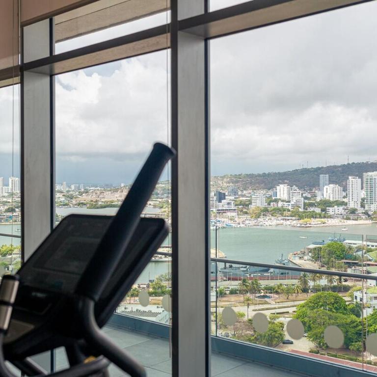 Luxury Ocean View Apartment Building H2 - Hyatt - Three-Bedroom Apartment - 63