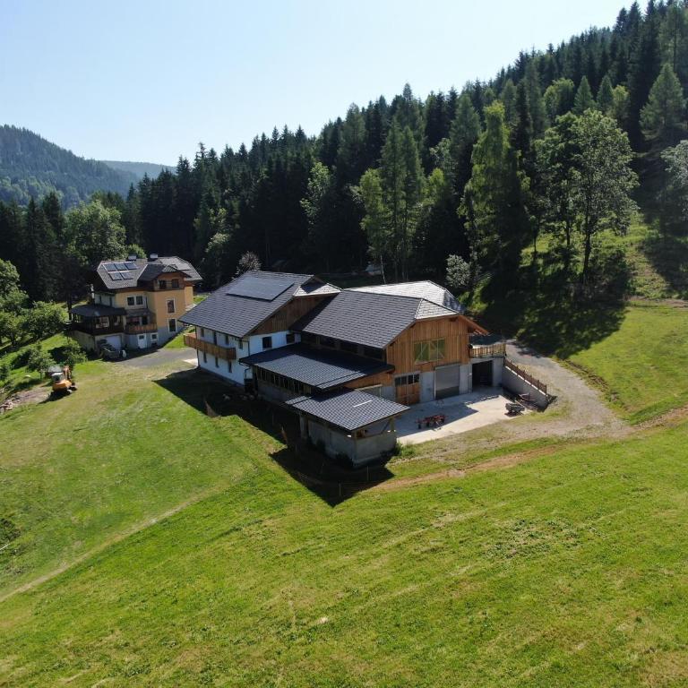 Ferienwohnung Steinacherhof - Apartment mit 3 Schlafzimmern und Balkon - 1