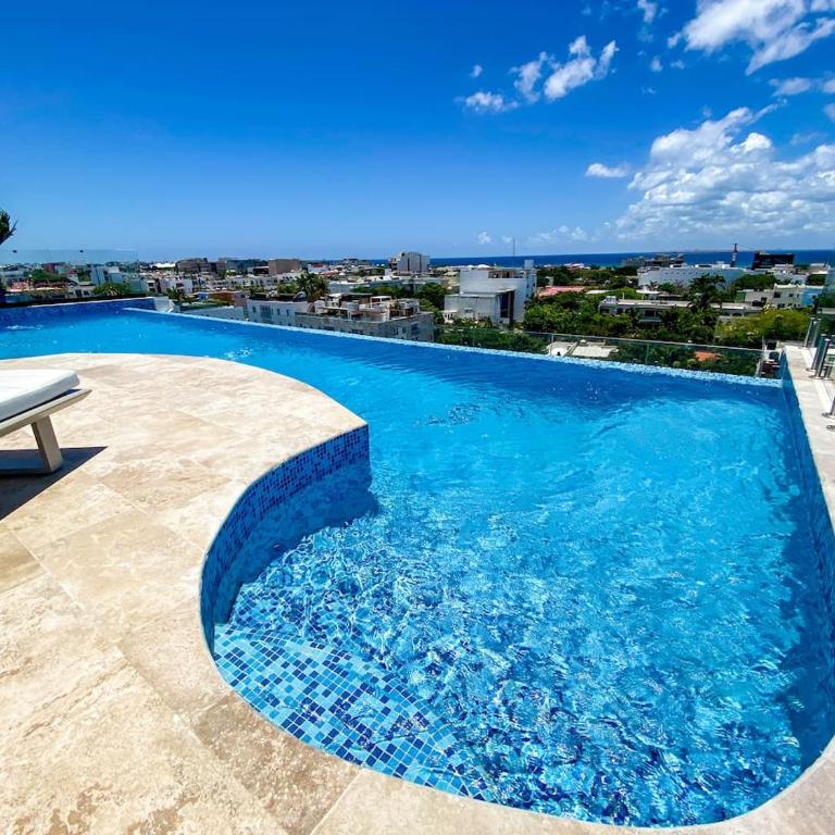 Downtown Playa Studio with Rooftop Pool Steps to Everything - Apartamento - 15