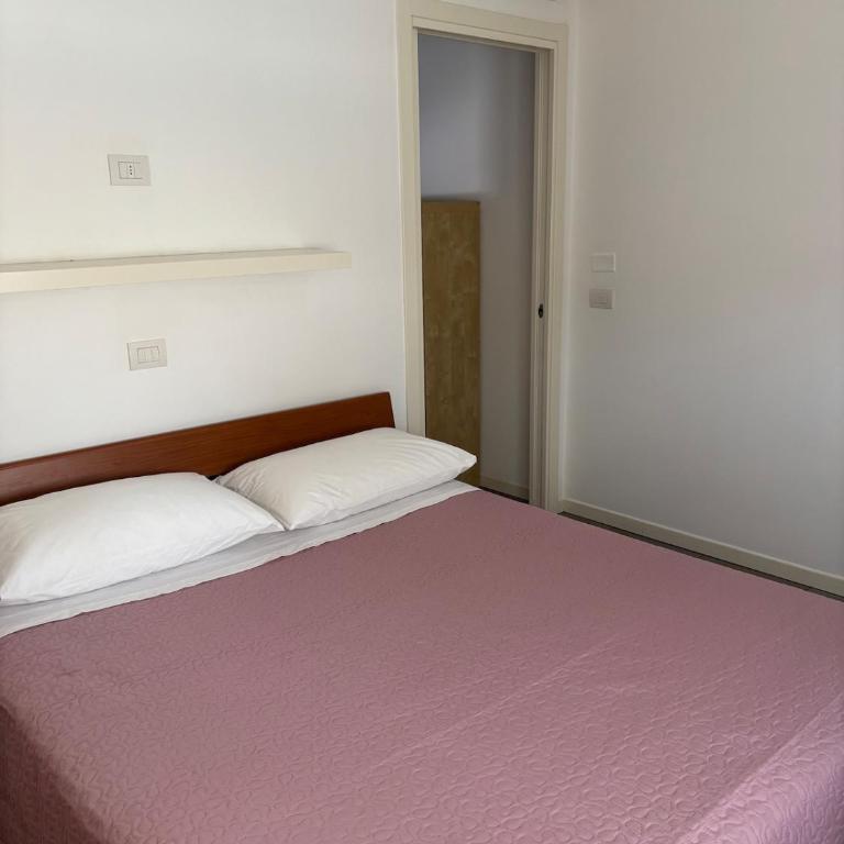 Residenza Torricelli - Two-Bedroom Apartment - 16