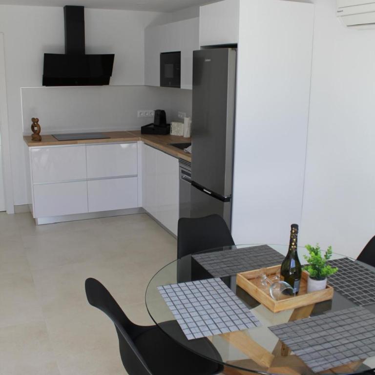 Nicole Home - Two-Bedroom Apartment - 11