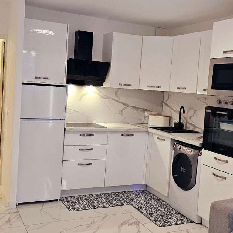 Appartement 40M 4personnes la faviere 50m de la plage - One-Bedroom Apartment - 14