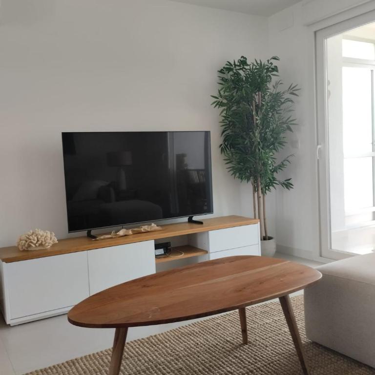 Piso cerca al mar - Apartamento de 3 dormitorios - 5