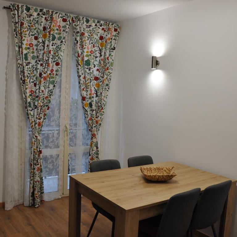 Casa Giovannella - Camera Matrimoniale con Balcone - 13