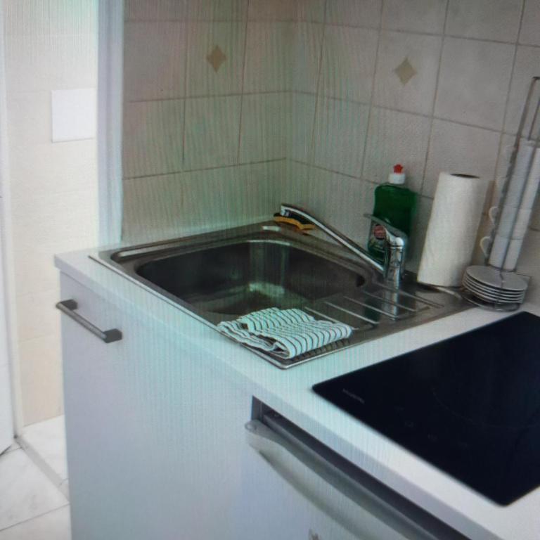 Studio Nantes centre, meublé et équipé - Apartment mit 1 Schlafzimmer - 9
