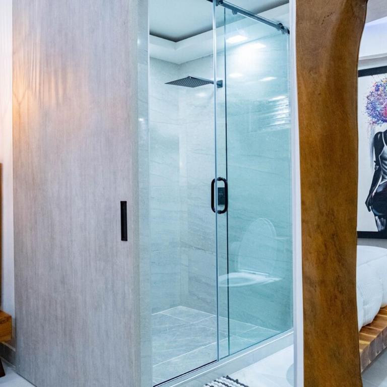 Luxury Apartment BayView Jacuzzi Guestfriendly - Apartment with View and Balcony - 32