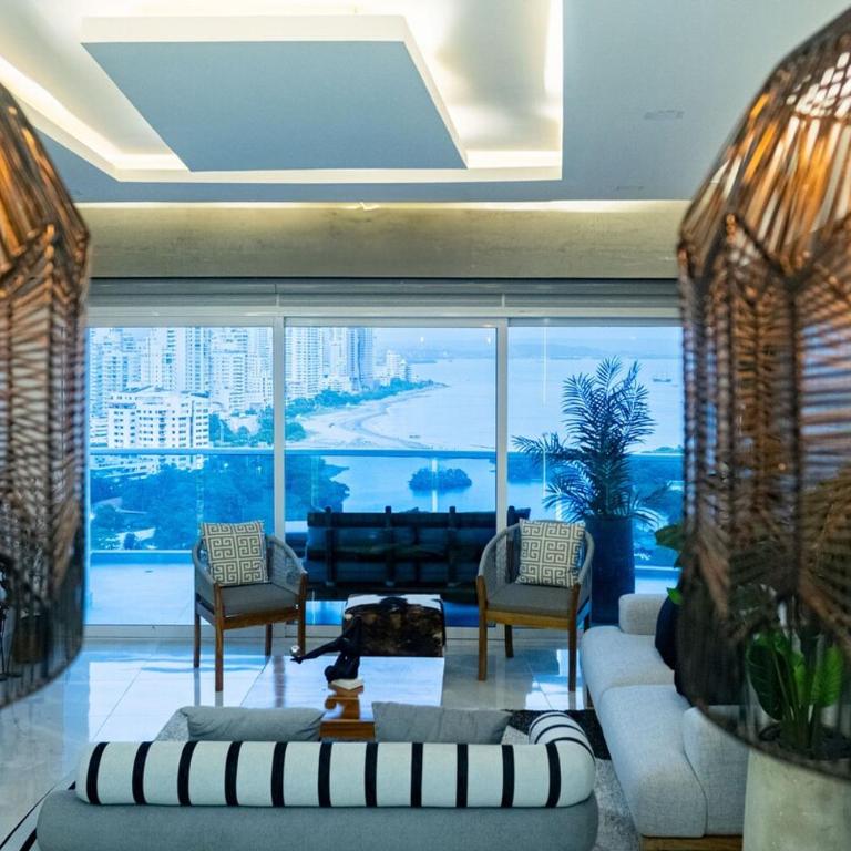Luxury Apartment BayView Jacuzzi Guestfriendly - Apartment with View and Balcony - 43