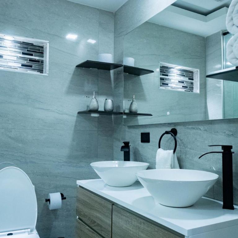 Luxury Apartment BayView Jacuzzi Guestfriendly - Apartment with View and Balcony - 45