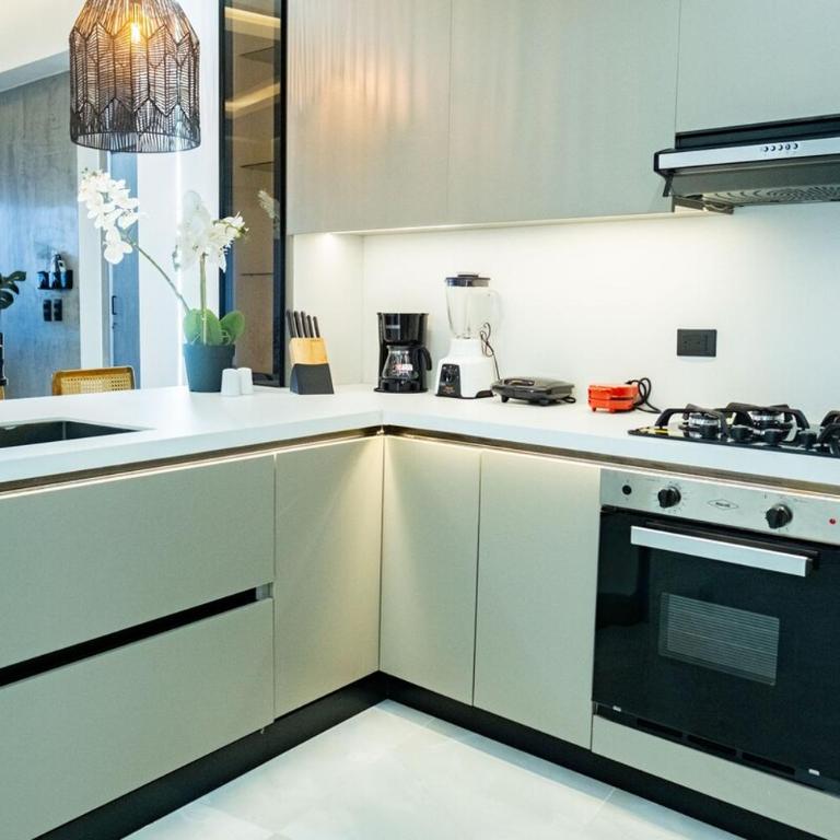 Luxury Apartment BayView Jacuzzi Guestfriendly - Apartment with View and Balcony - 61