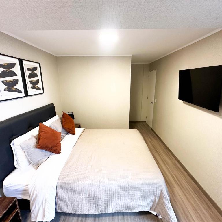 Hermoso departamento de estreno - Two-Bedroom Apartment - 21