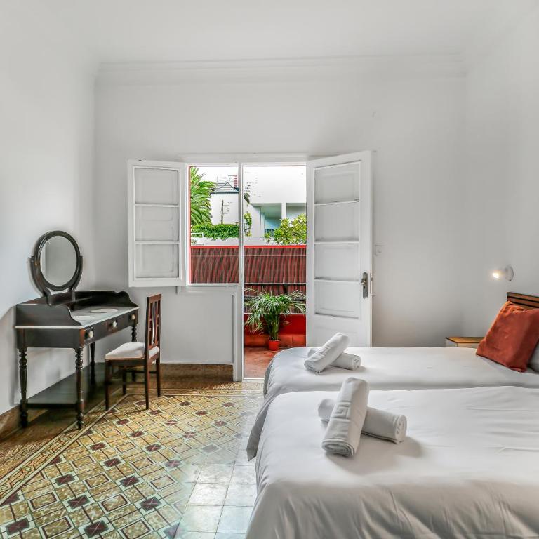 City Garden Suites Nadami 1935 - Habitación Doble con baño privado - 1 o 2 camas - 1