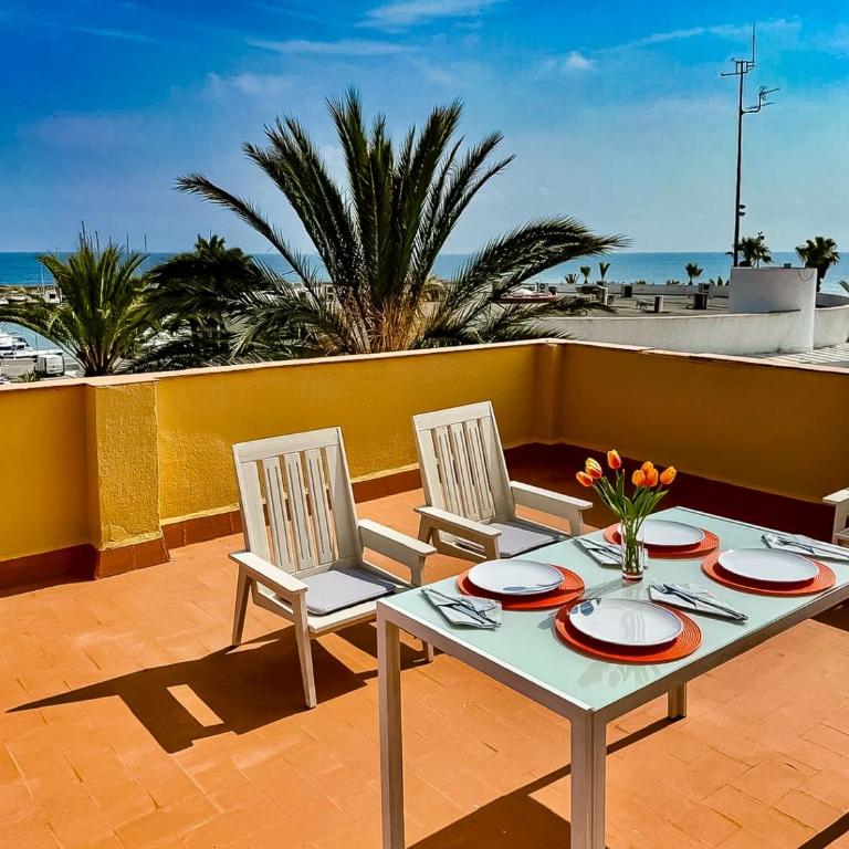 APARTBEACH ATICO SALOU y VISTAS CLUB NAUTICO - Apartamento - 16