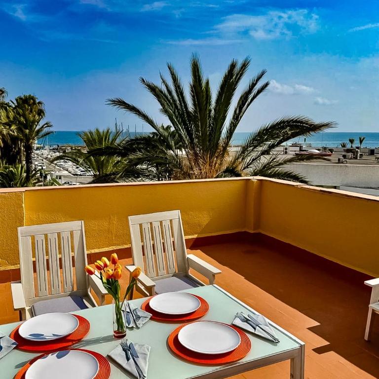 APARTBEACH ATICO SALOU y VISTAS CLUB NAUTICO - Apartamento - 18