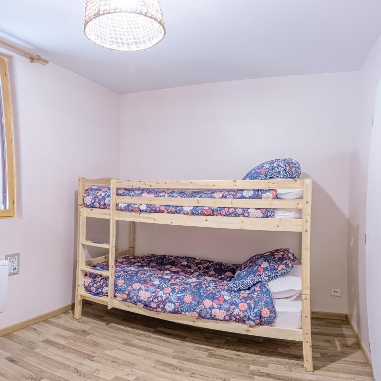 Deux appartements - Gîte aux 1000 chemins - Appartement - 32