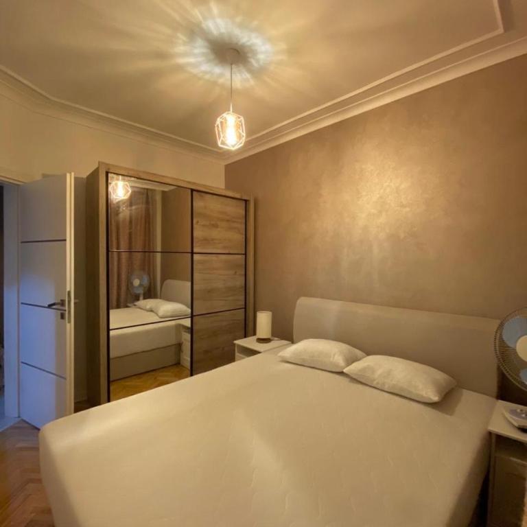 Podgorica-Montenegro - Three-Bedroom Premium Apartment with Balcony - 3