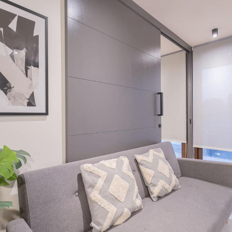 Spacious apartment steps from Escuela Militar - Apartamento - 17