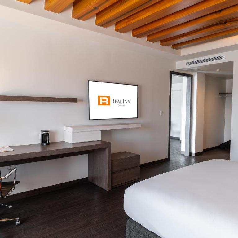 Real Inn Tijuana by Camino Real Hoteles - Deluxe Superior King - 1