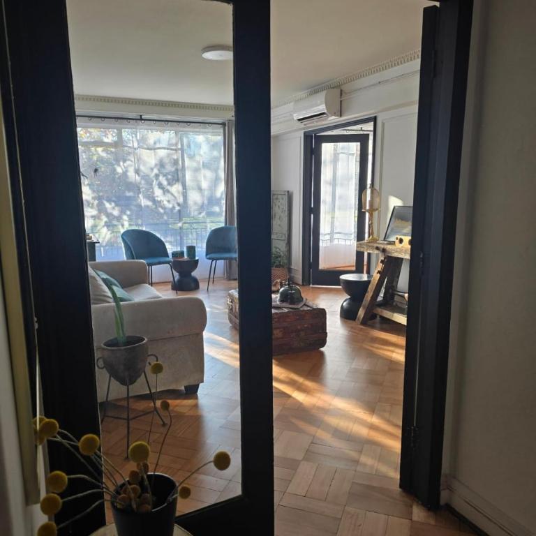 Casa Mallku - Three-Bedroom Apartment with Park View - 9