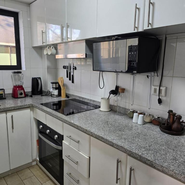 Casa Mallku - Three-Bedroom Apartment with Park View - 16
