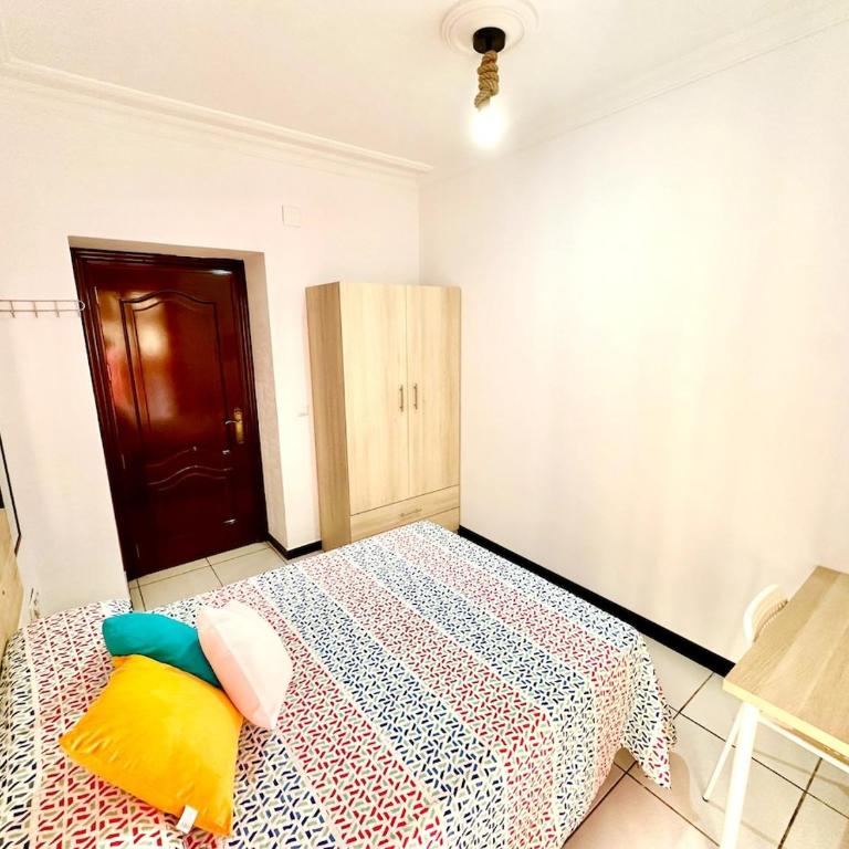 9 Rooms - Yellow House - Casa - 11