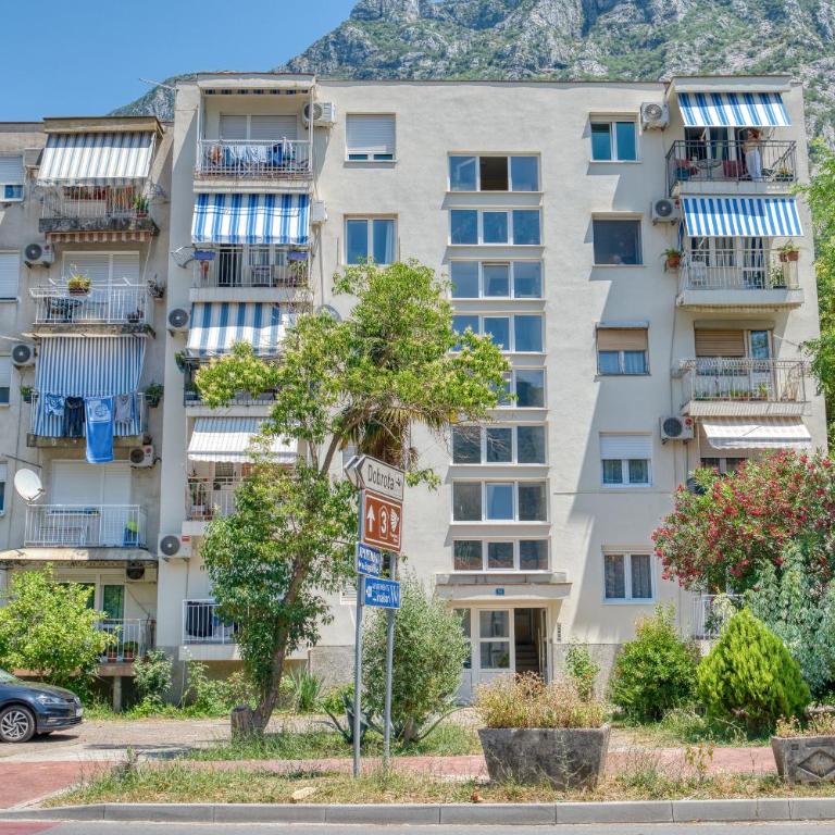 Apartment Seaside - Two-Bedroom Apartment - 31