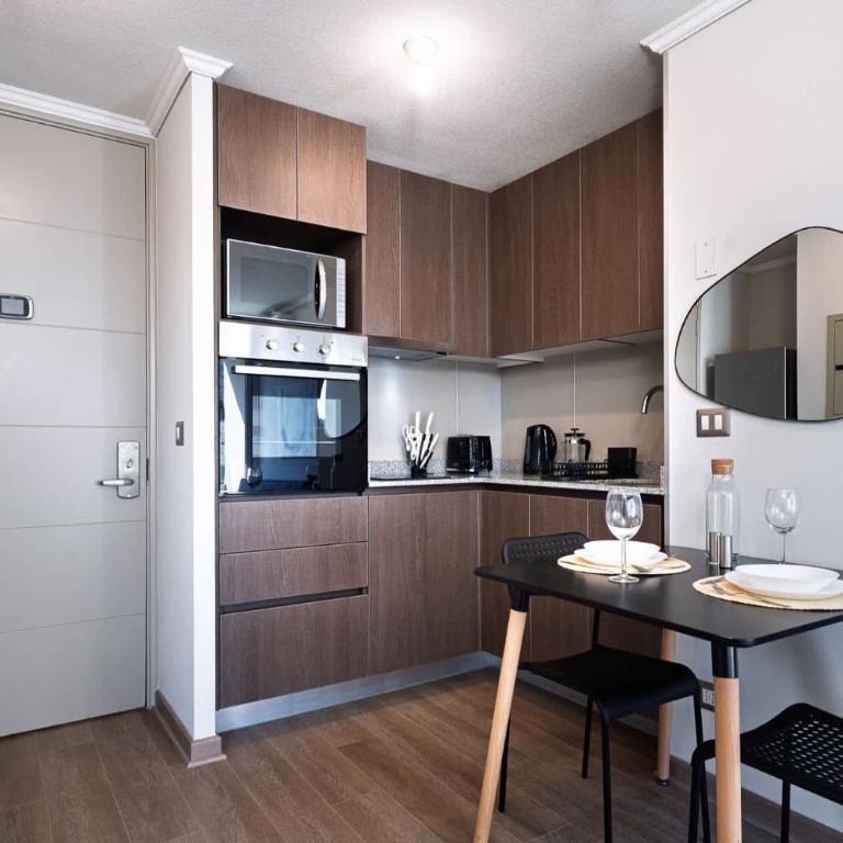 Modern & Fully Equipped Apt Next to Metro - Apartment - 5