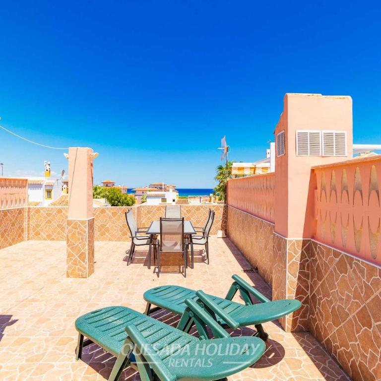 Mediterranean Bungalow in La Mata, Torrevieja - Casa de 2 dormitorios - 10