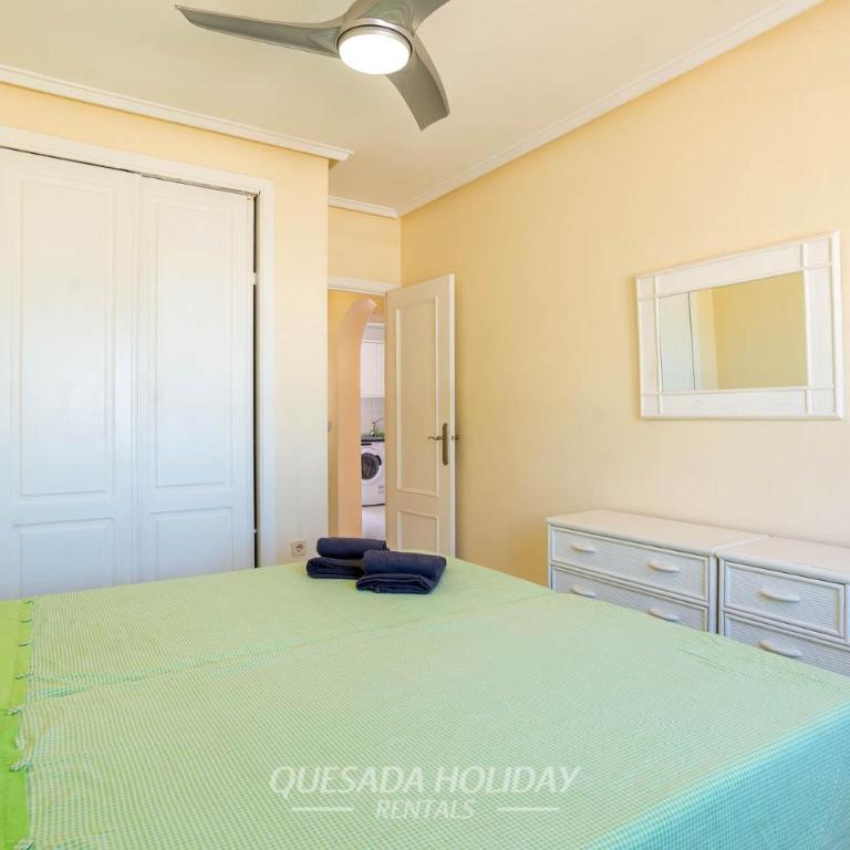 Mediterranean Bungalow in La Mata, Torrevieja - Casa de 2 dormitorios - 26