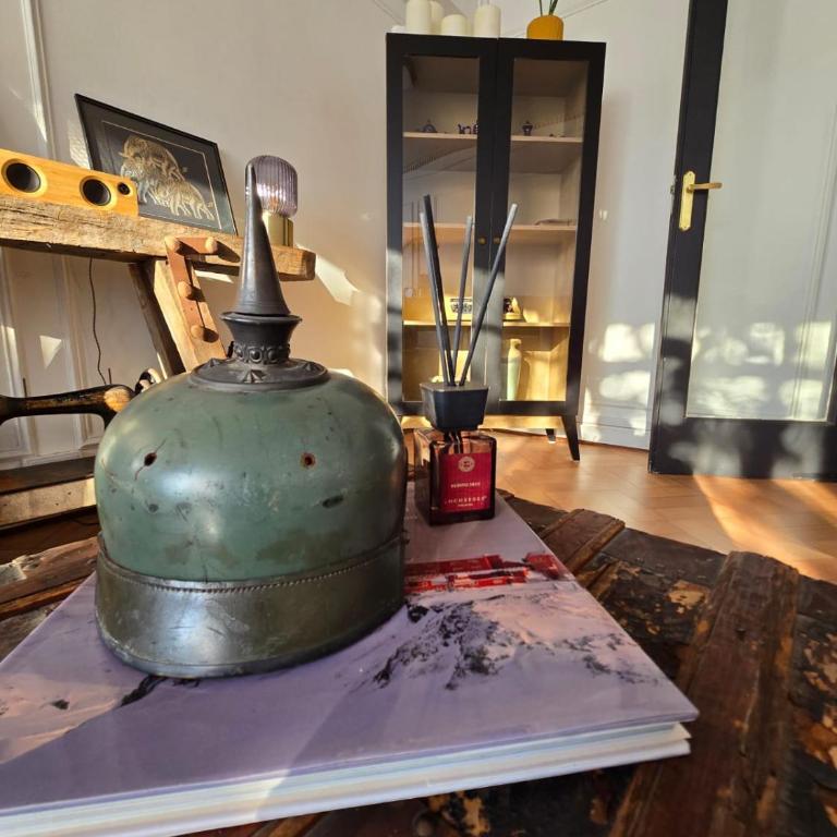 Casa Mallku - Three-Bedroom Apartment with Park View - 4