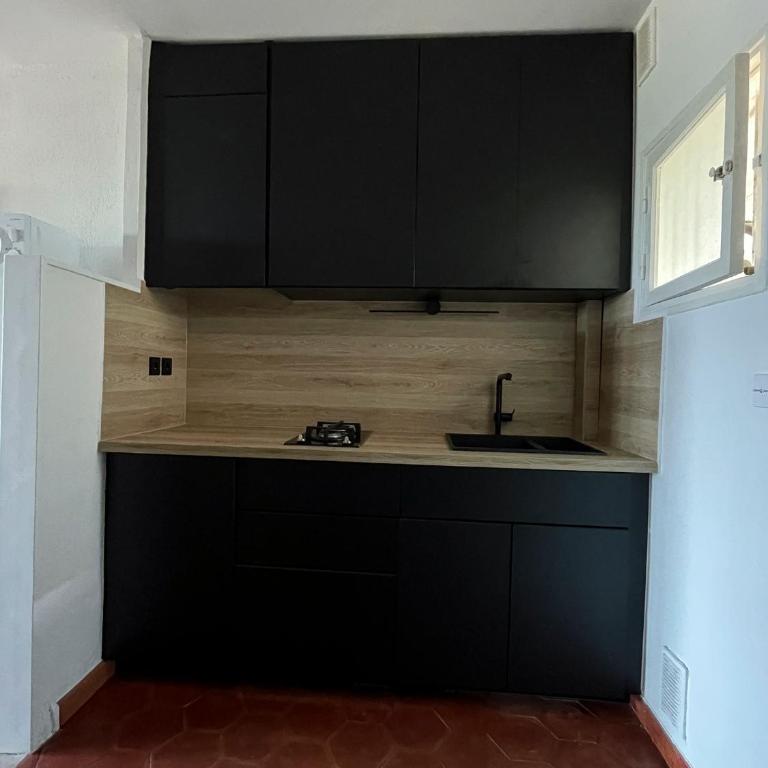 Port Grimaud - Superbe Studio 40 M2 - Accès plage - Monolocale con Vista Mare - 17