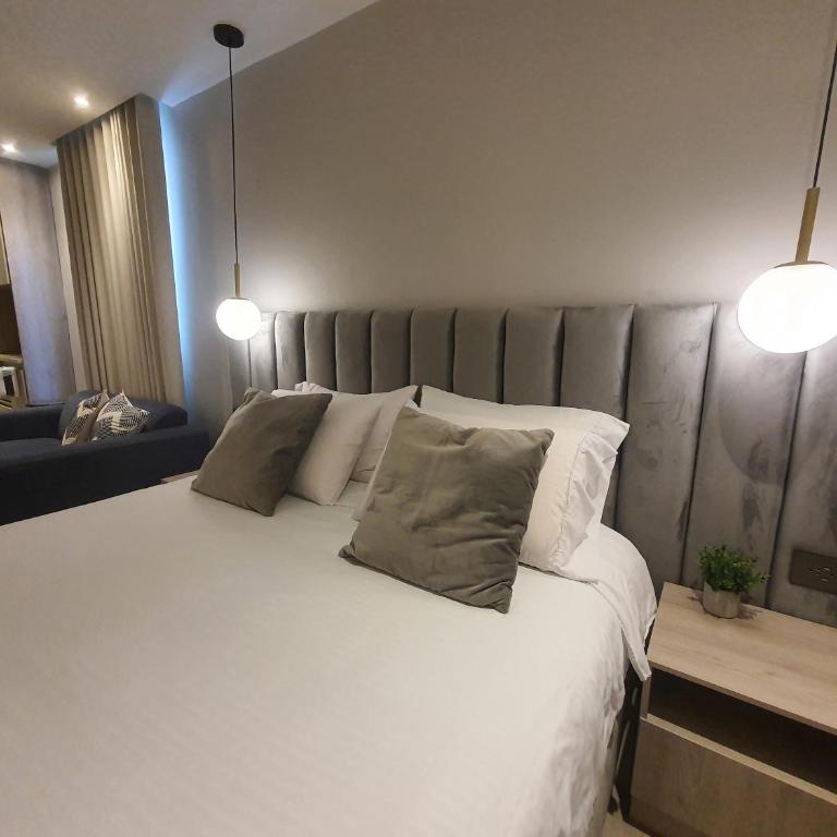 Moderna suite frente al lago cerca a la playa - One-Bedroom Apartment - 3