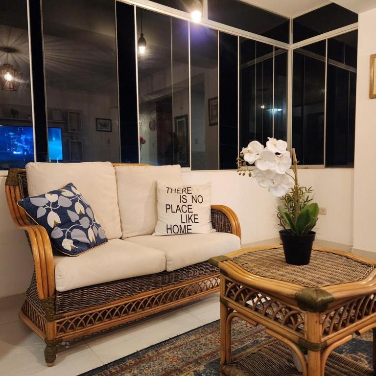 Longevid Apartment, Huanchaco An apartment with an ocean view - Two-Bedroom Apartment - 2