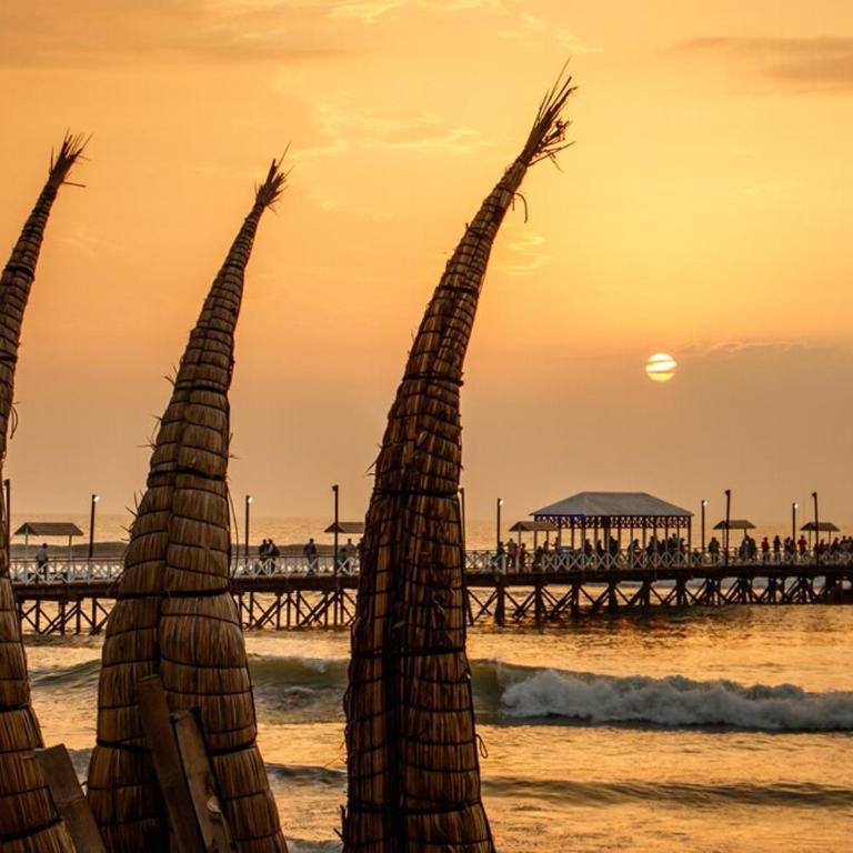 Longevid Apartment, Huanchaco An apartment with an ocean view - Two-Bedroom Apartment - 13