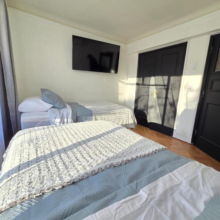 Casa Mallku, la maravilla de los años 60 - Three-Bedroom Apartment - 9