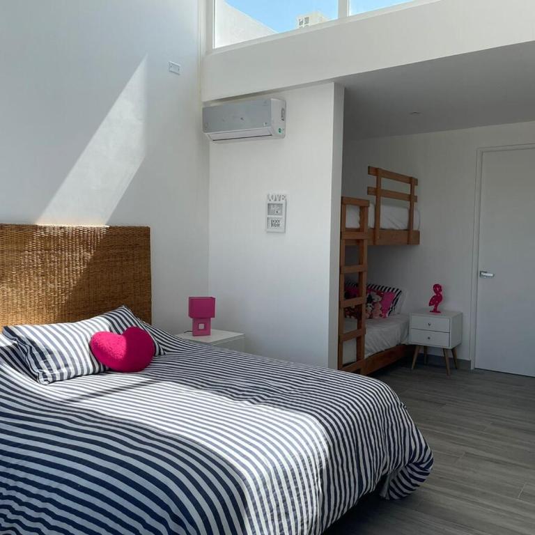 Casa Bahía Paracas Condominium Oasis - Six-Bedroom House - 11