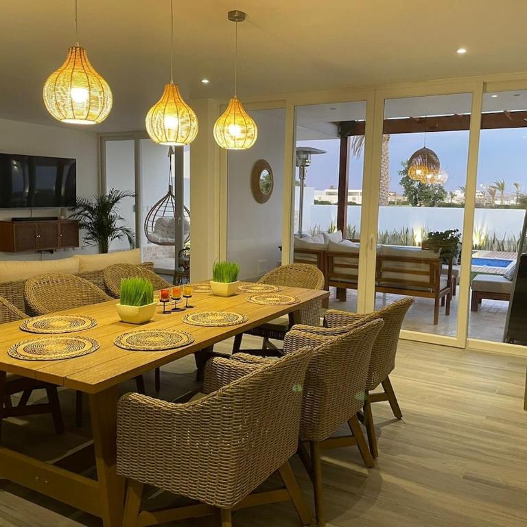 Casa Bahía Paracas Condominium Oasis - Six-Bedroom House - 75