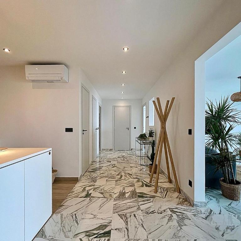 Bandol Appartement Luxe vue mer époustouflante en face des plages - Appartement 2 Chambres - 3