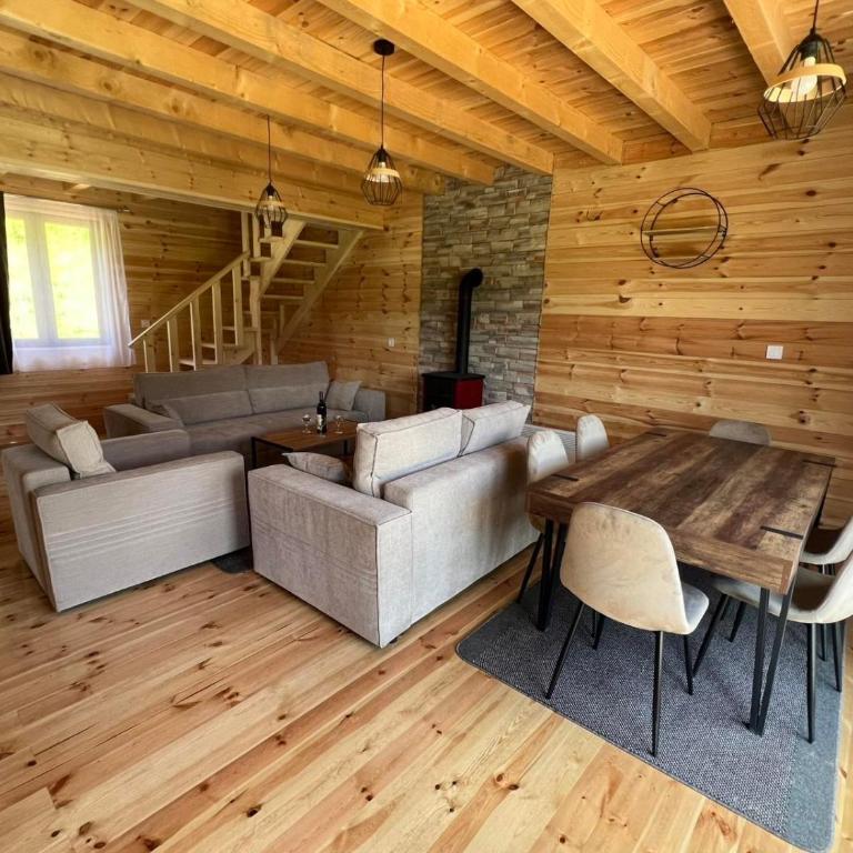 RESTovac House Zabljak - Two-Bedroom Villa - 13