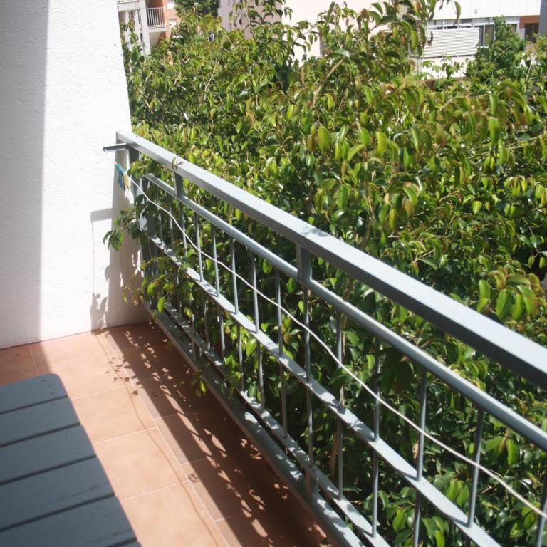 Hostal Torre Mar - Habitación Doble con baño compartido y terraza - 2 camas - 12